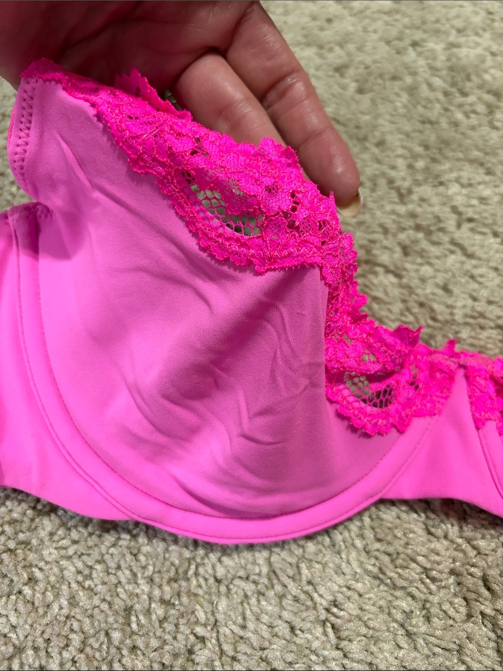 Skims Pink Underwire Lace Bra 36C - Picture 3 of 7